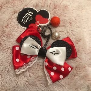 Disney Minnie Mouse key chain